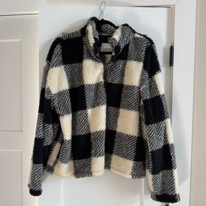 Thread & Supply Black and Cream Checkered Teddy quarter zip